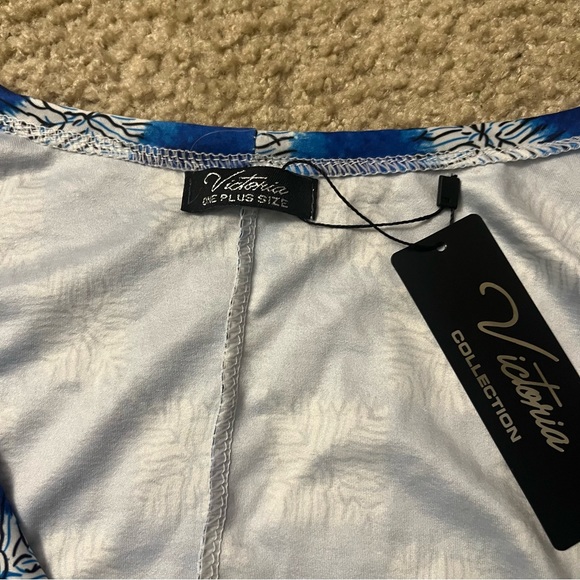 Victoria womens plus size blue short sleeve blouse with tassel top one size - Picture 2 of 3